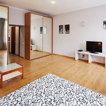 On The Center Of * Leópolis